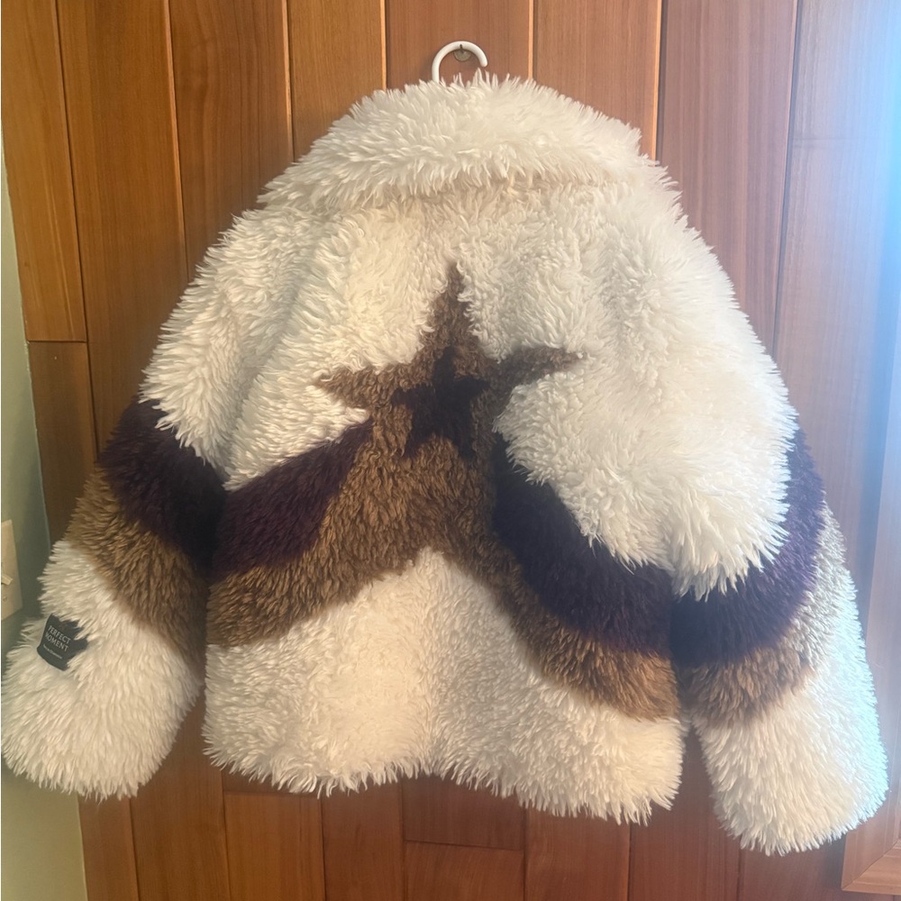 Perfect Moment Luna Shearling Reversible Jacket - Picture 6 of 10